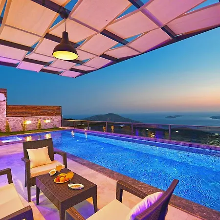 Villa Bond